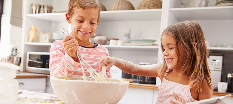 Imagen de niños cocinando Image